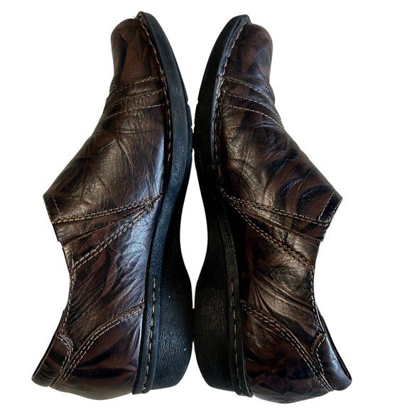 Clarks Womens Bedabbles Crinkle Leather Brown Loafer Hook & Loop Comfort 7.5M - Picture 8 of 13